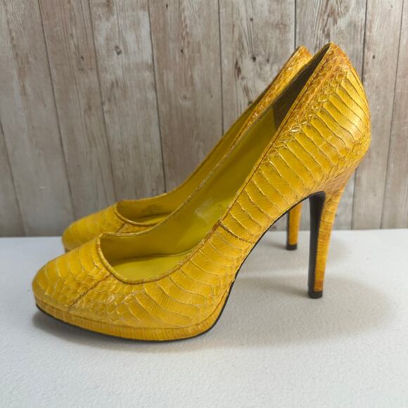 Lauren Ralph Lauren Kailee Pumps Womens sz 7B Yellow Snakeskin Leather Stiletto - Picture 3 of 10